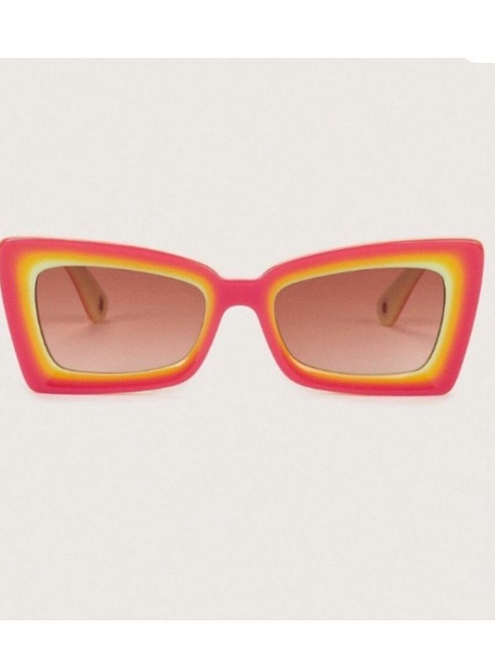 Cult Gaia dragonfruit sunglasses